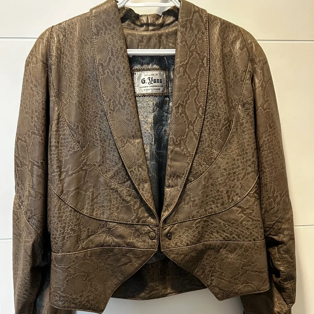 Authentic Canadian Sheepskin Leather Jacket - Picture 1 of 5